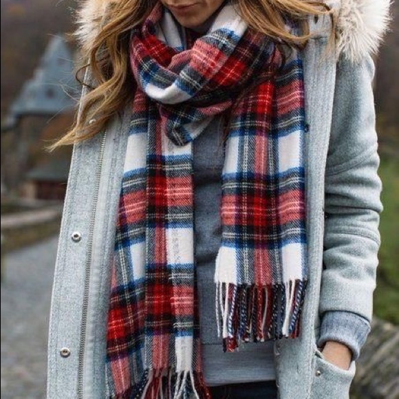 J Crew Large White Juniper Plaid Fringe Scarf Wrap - Picture 4 of 5